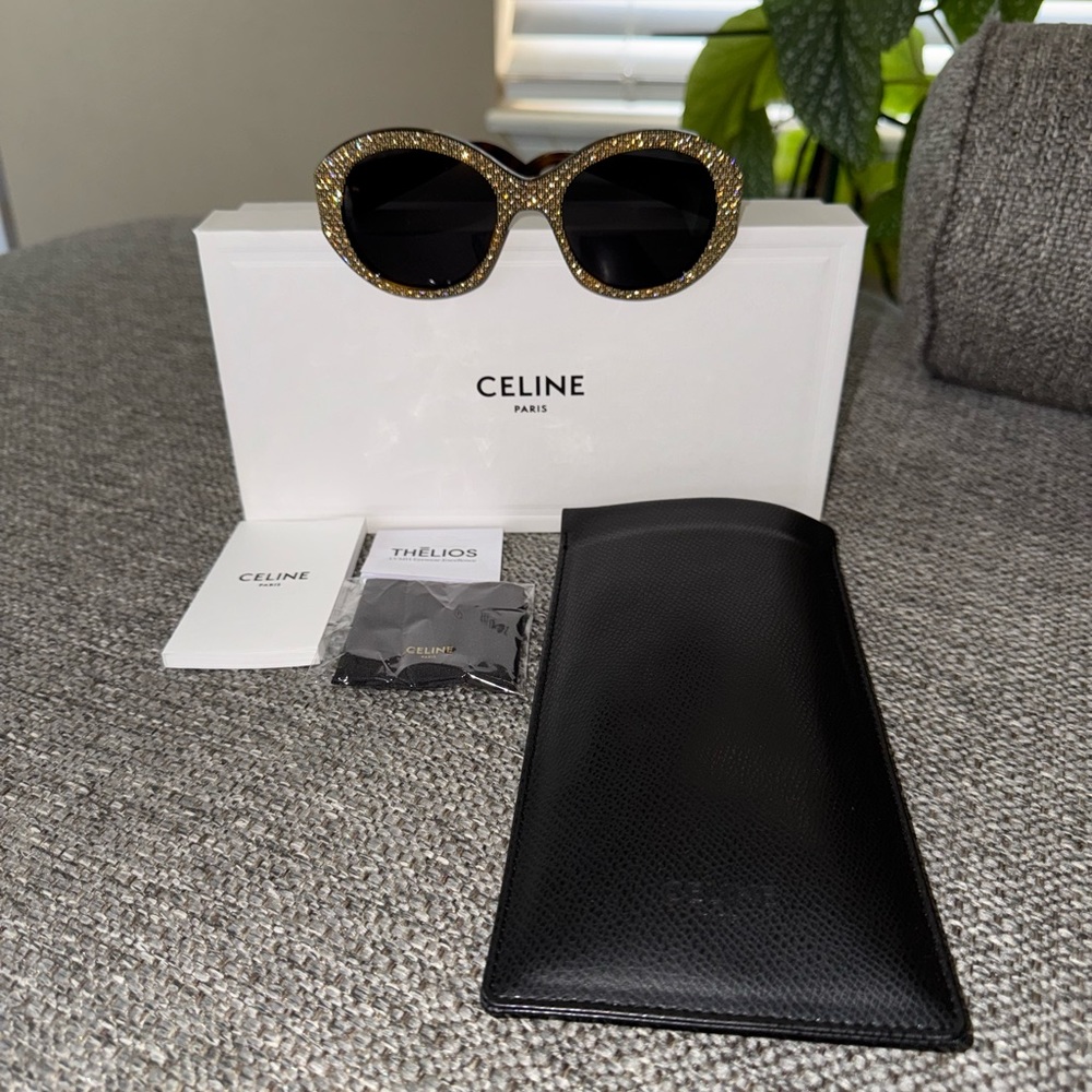 NEW Celine CL4240IS Brown Crystal Embellished Sunglasses $1050 - Picture 13 of 13